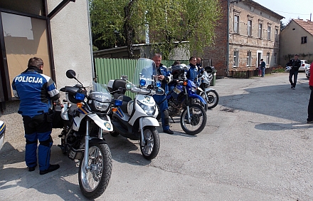policija_bikeri