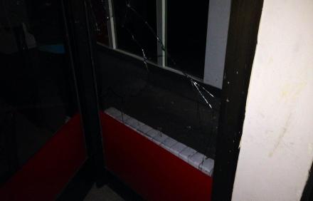 sdp_razbijana_vrata_01