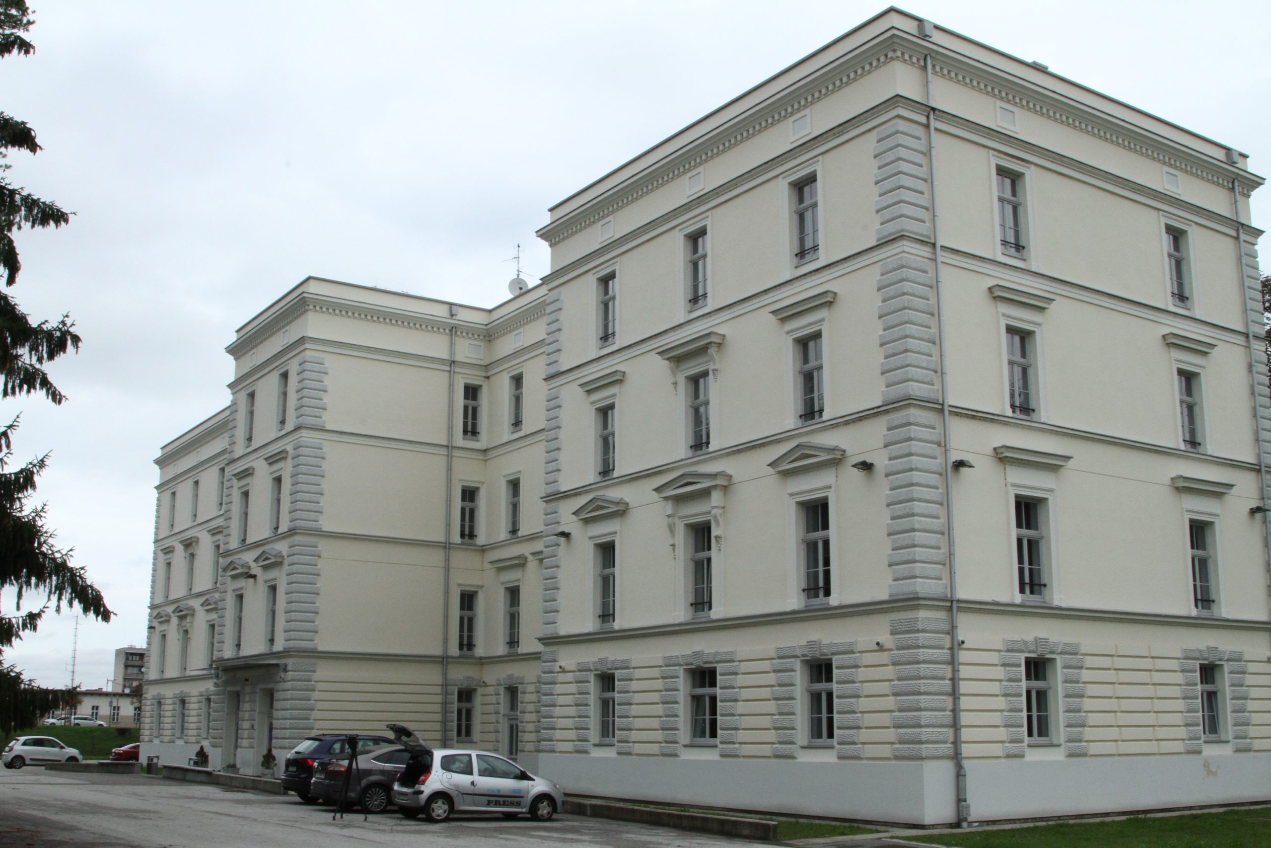 hostel bedem