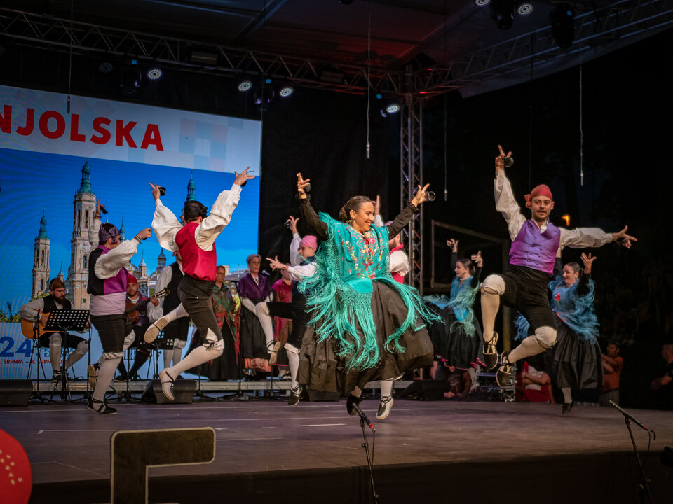 FB: Međunarodni festival folklora Karlovac