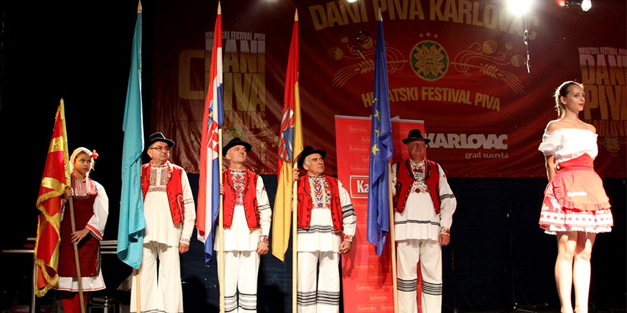 Dani_piva